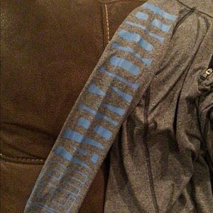 Girls Underarmour half-zip pullover